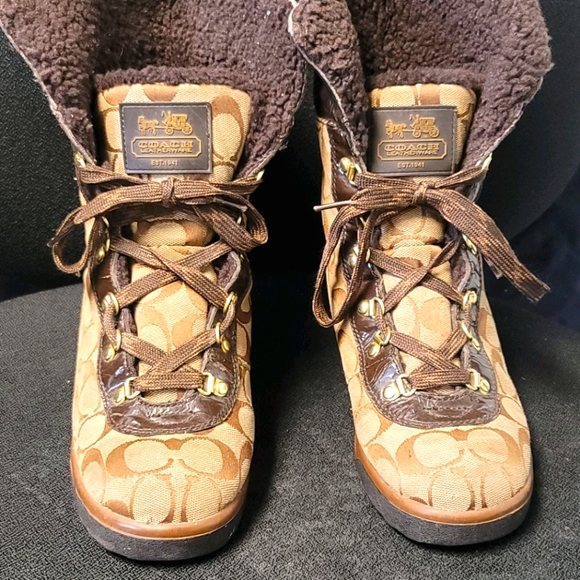 Coach boots - Picture 1 of 4
